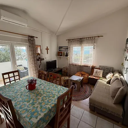 Apartman Gradac Lägenhet *